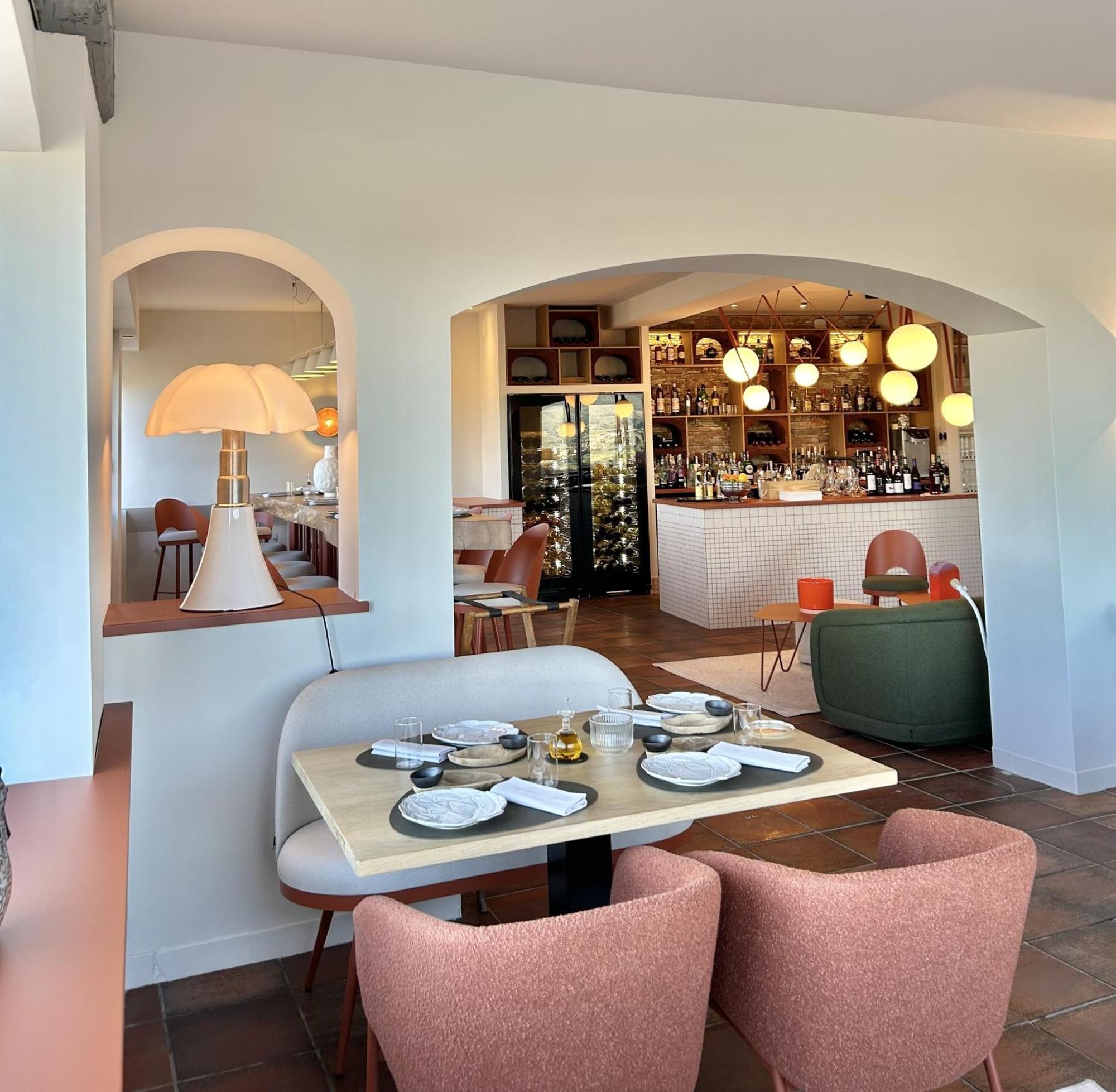 Maison Berard Hotel - Restaurant - Spa 라 카디에르 다쥐르 외부 사진
